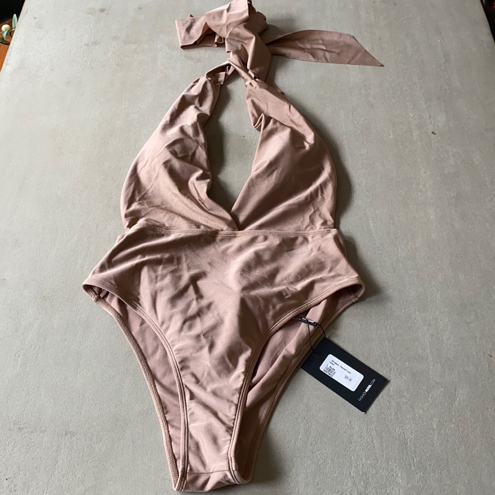Fashion Nova Dream Vacation full piece swimsuit L